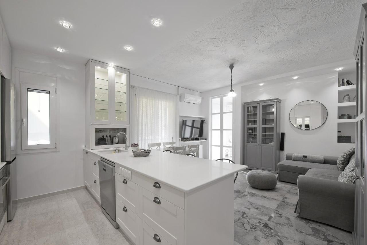 Belva Blue Apartment Athena Bagian luar foto