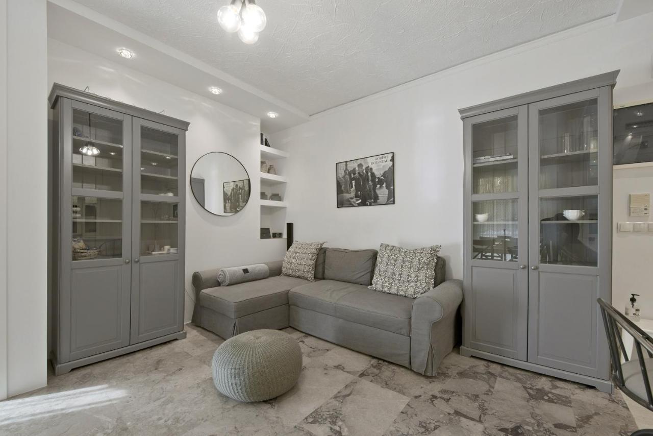 Belva Blue Apartment Athena Bagian luar foto